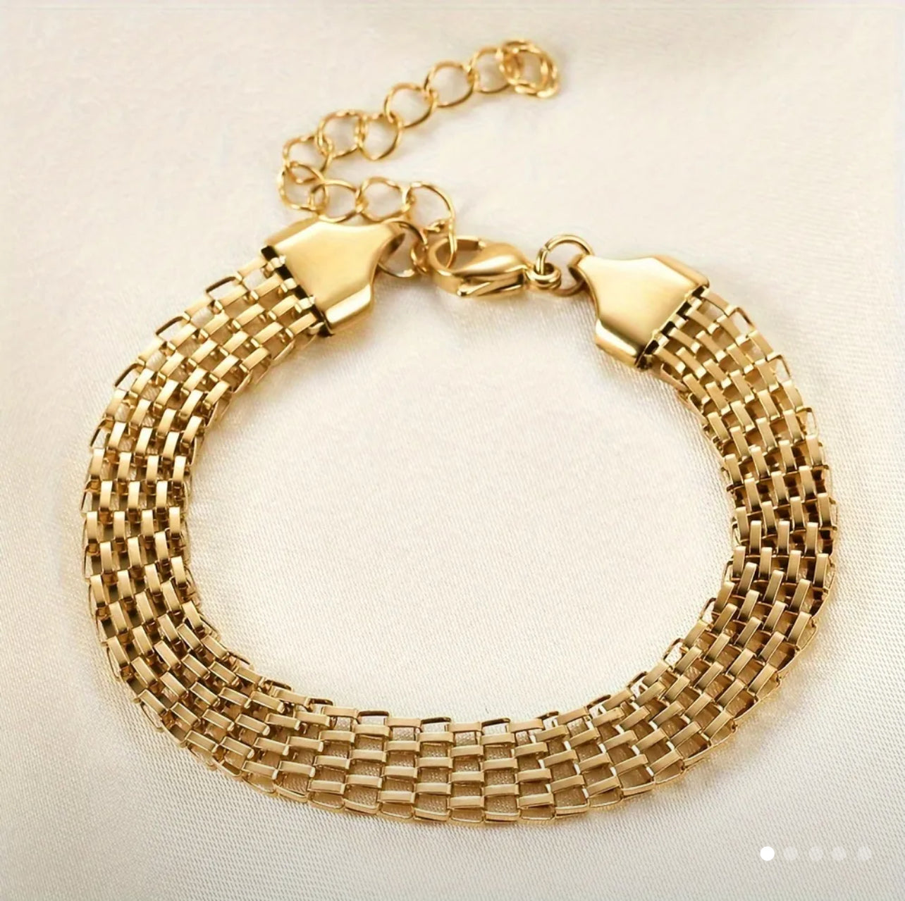 Pulsera CHINESCA Doble Carril Gruesa en Oro 18k Laminado