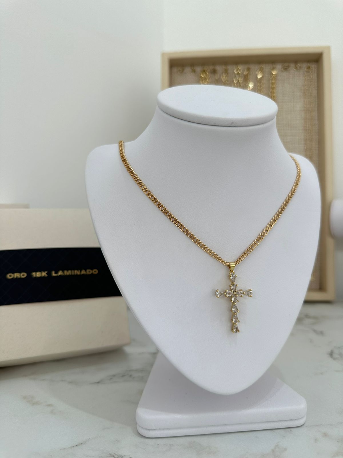 Cadena Cubana Doble en Oro Laminado 18k + Dije GRATIS