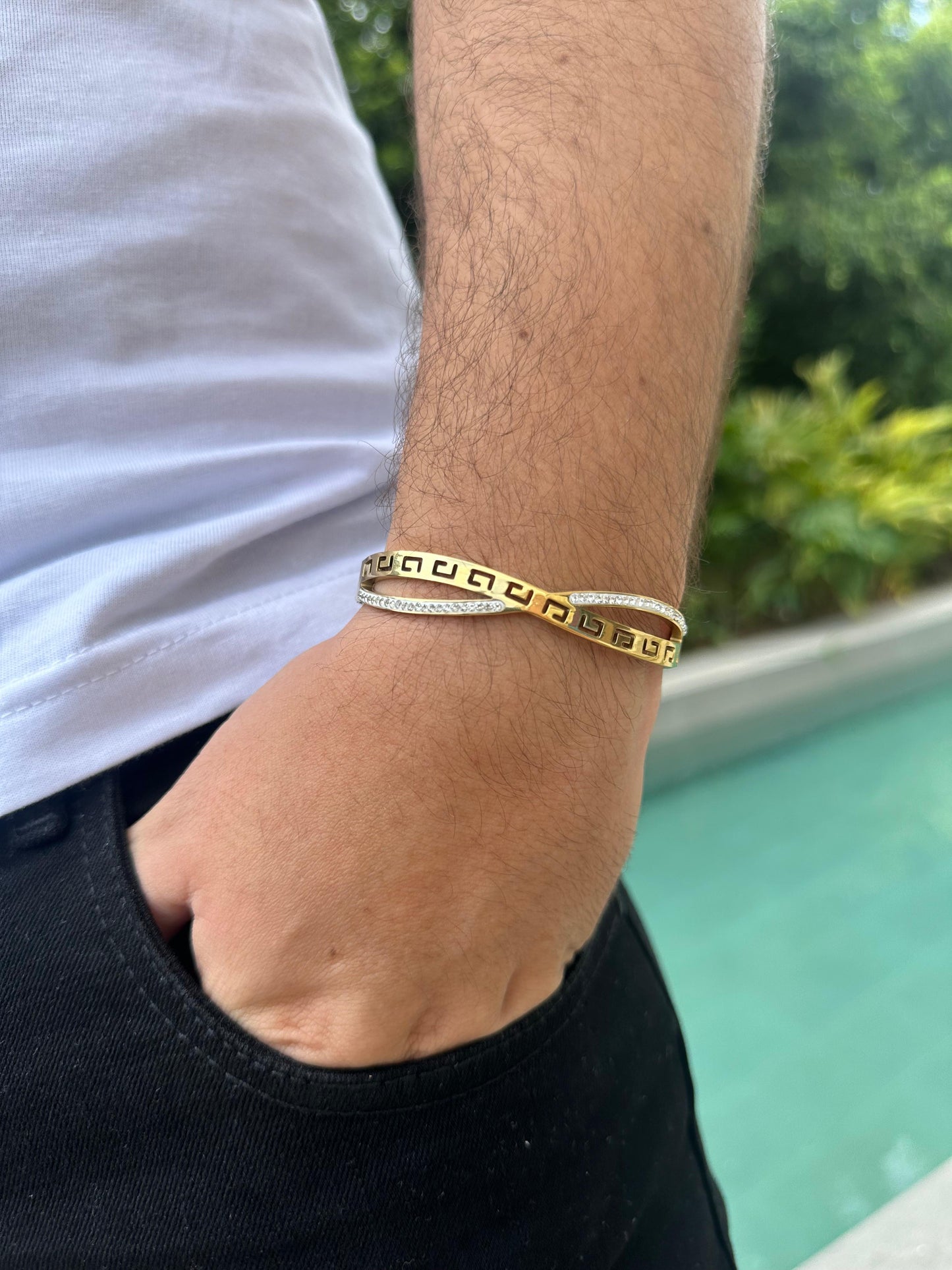 Pulsera Infinito Unisex de Lujo en Oro 18k Laminado