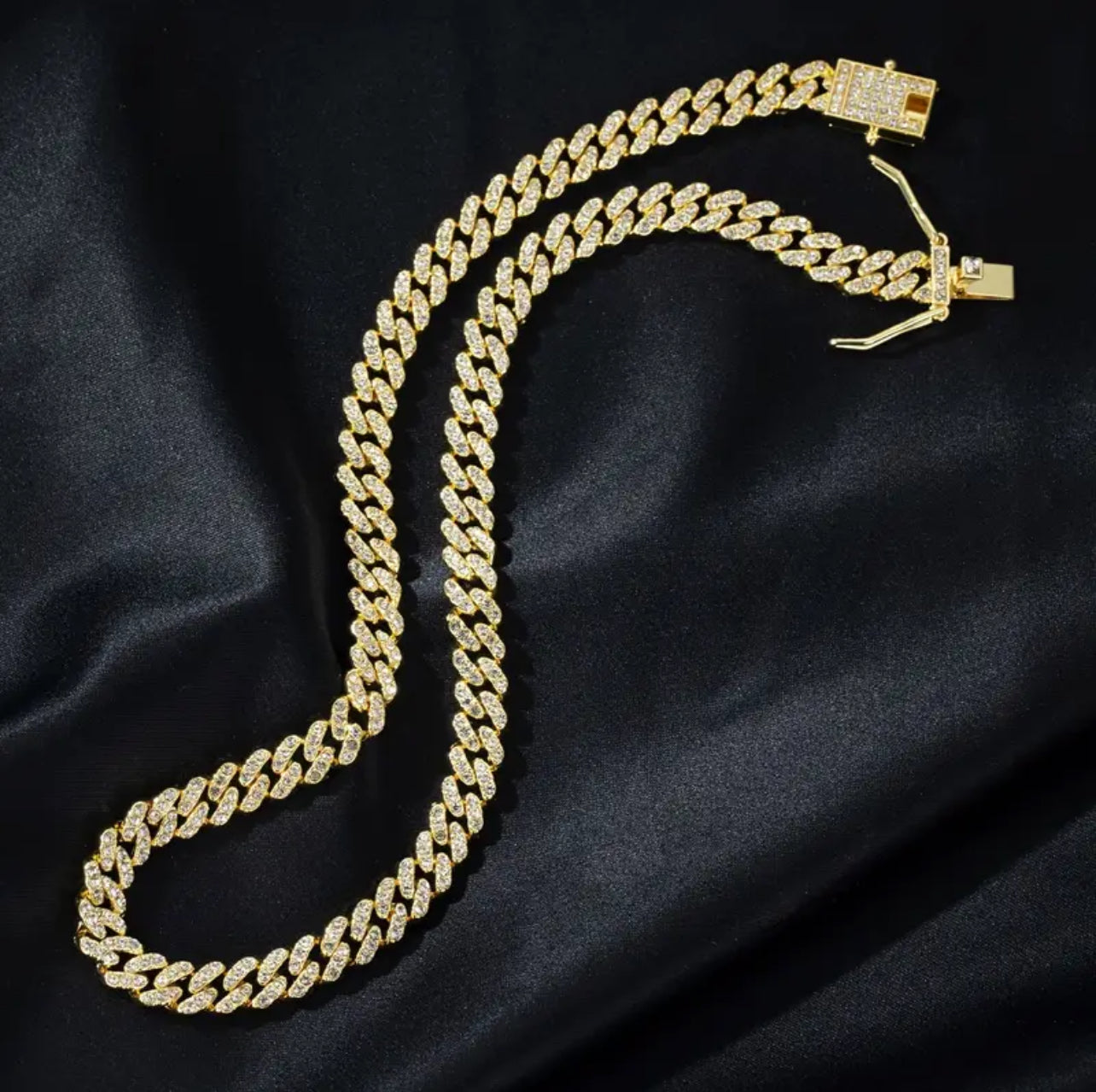 Cadena Cubana Diamantada en Oro Laminado 18k