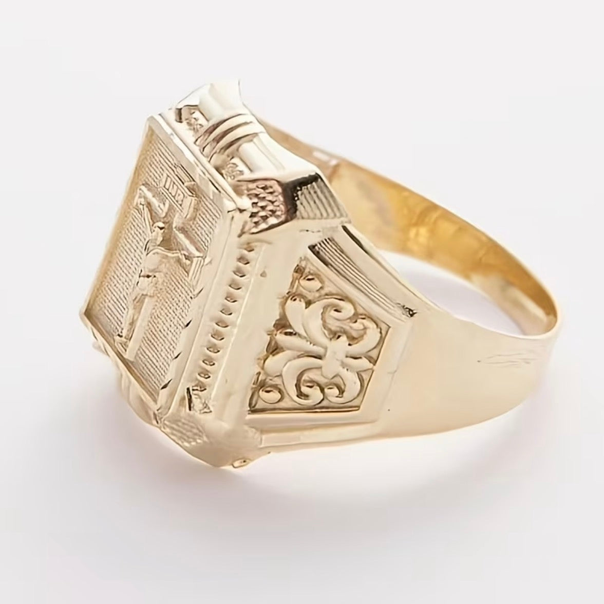Anillo INRI en Oro 18K Laminado